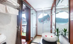 Calypso Cruise - bathroom