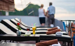 Cat Ba Ocean Cruise - Sundesk