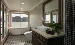 Era Cruise - King Terrace Suite bathroom