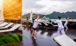 Genesis Regal Cruise