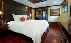 Paradise Peak Junior Suite