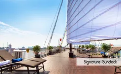 Signature Royal Cruise Sundesk