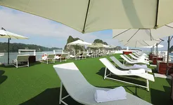 Starlight Cruise sundesk