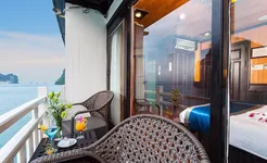 Victory Star Cruise - balcony