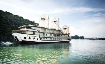 Signature Cruise - Bai Tu Long Bay 3 Days 2 Nights