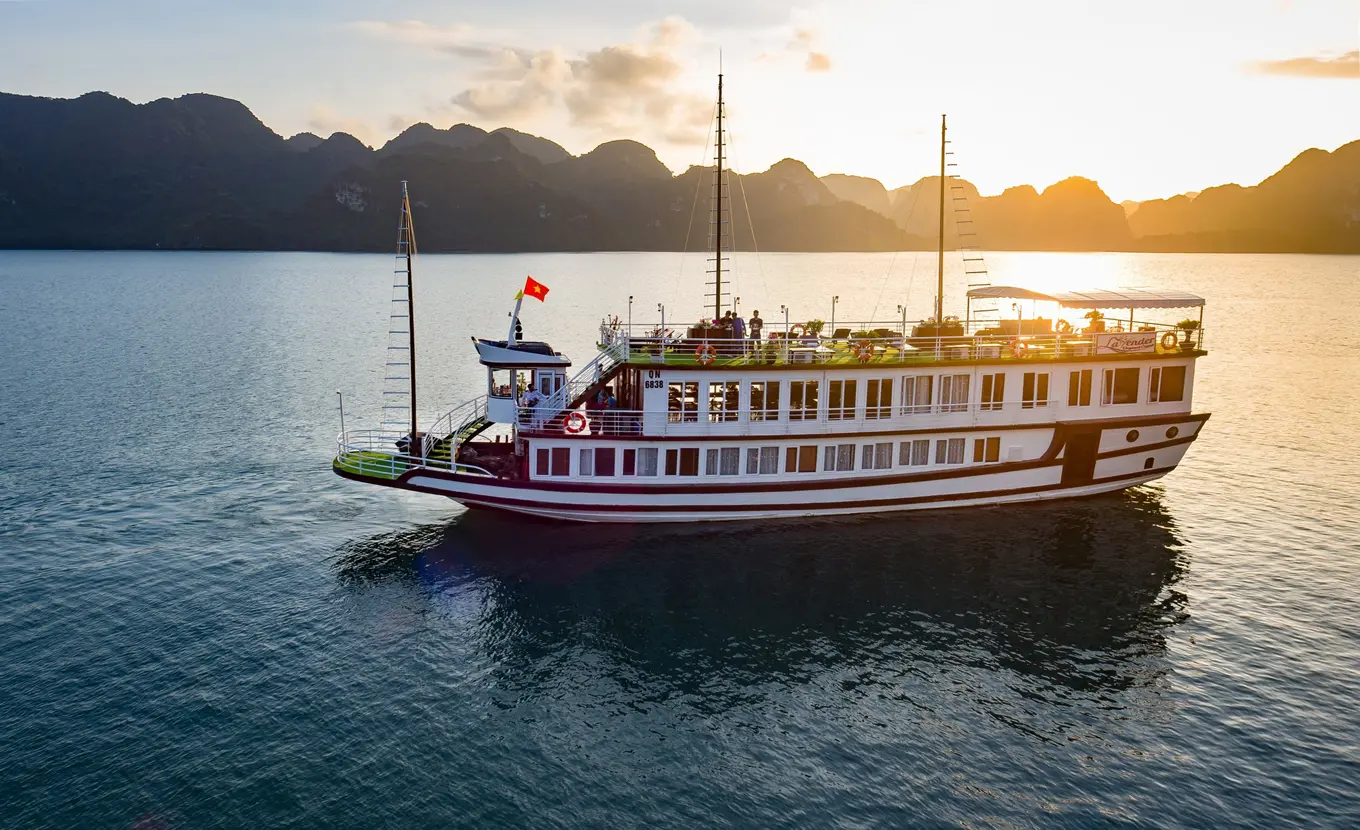 Jonque Lavender Elegance - Baie D'halong 3 Jours 2 Nuits